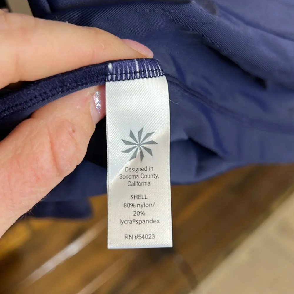 Athleta Blue‎ & White Long Sleeve 1/4 Zip Swim Top- S